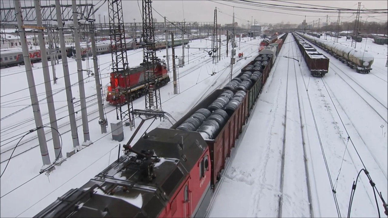 Электровоз 2ЭС10-013 