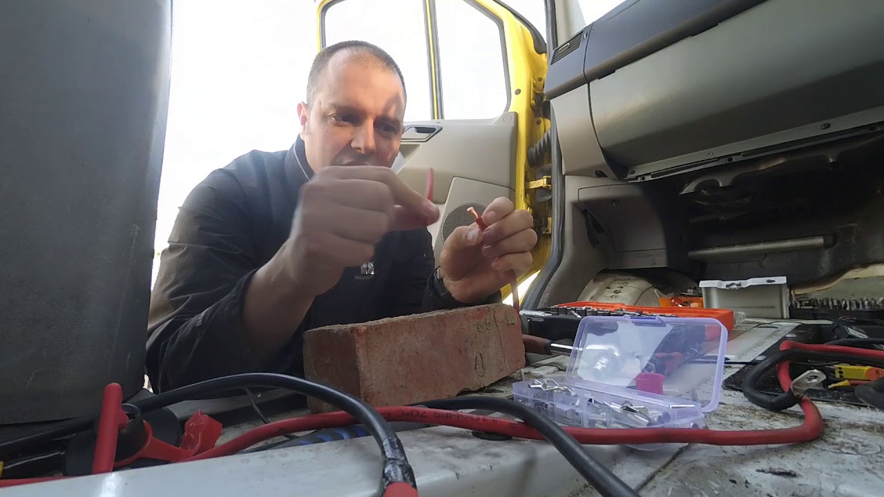 Smart and dumb alternators and dead leisure batteries