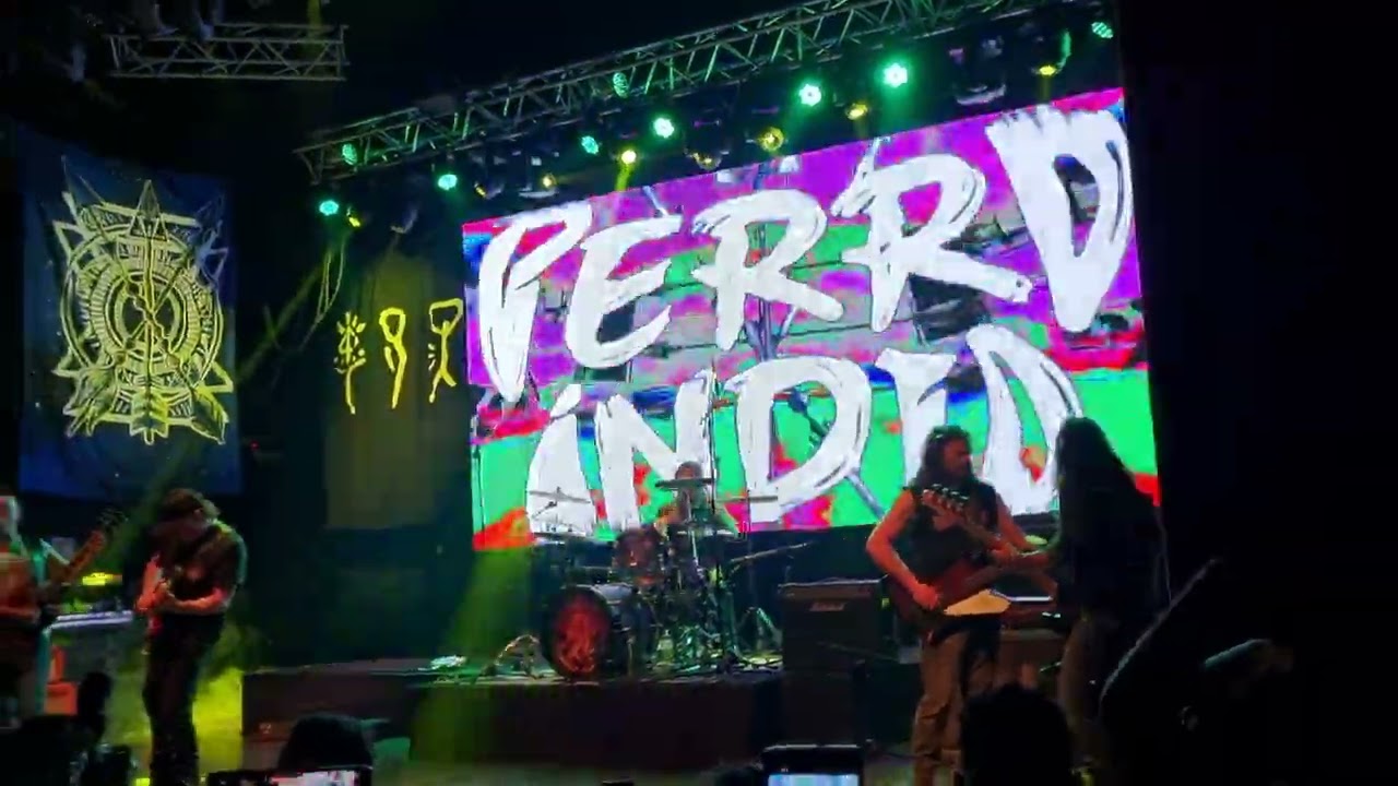Perro Indio - Malabar - invitado Chizzo y Tete en el Teatro flores 13/11/2022