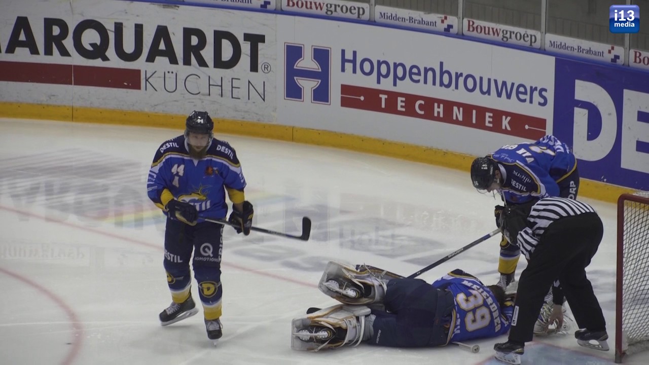 DESTIL trappers verliest niet alleen de wedstrijd tegen  Moskitos maar ook Goalie Meierdres
