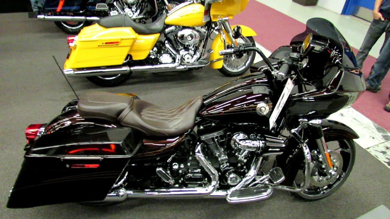 2012 Harley-Davidson CVO Road Glide Custom at 2012 Montreal Motorcycle Show