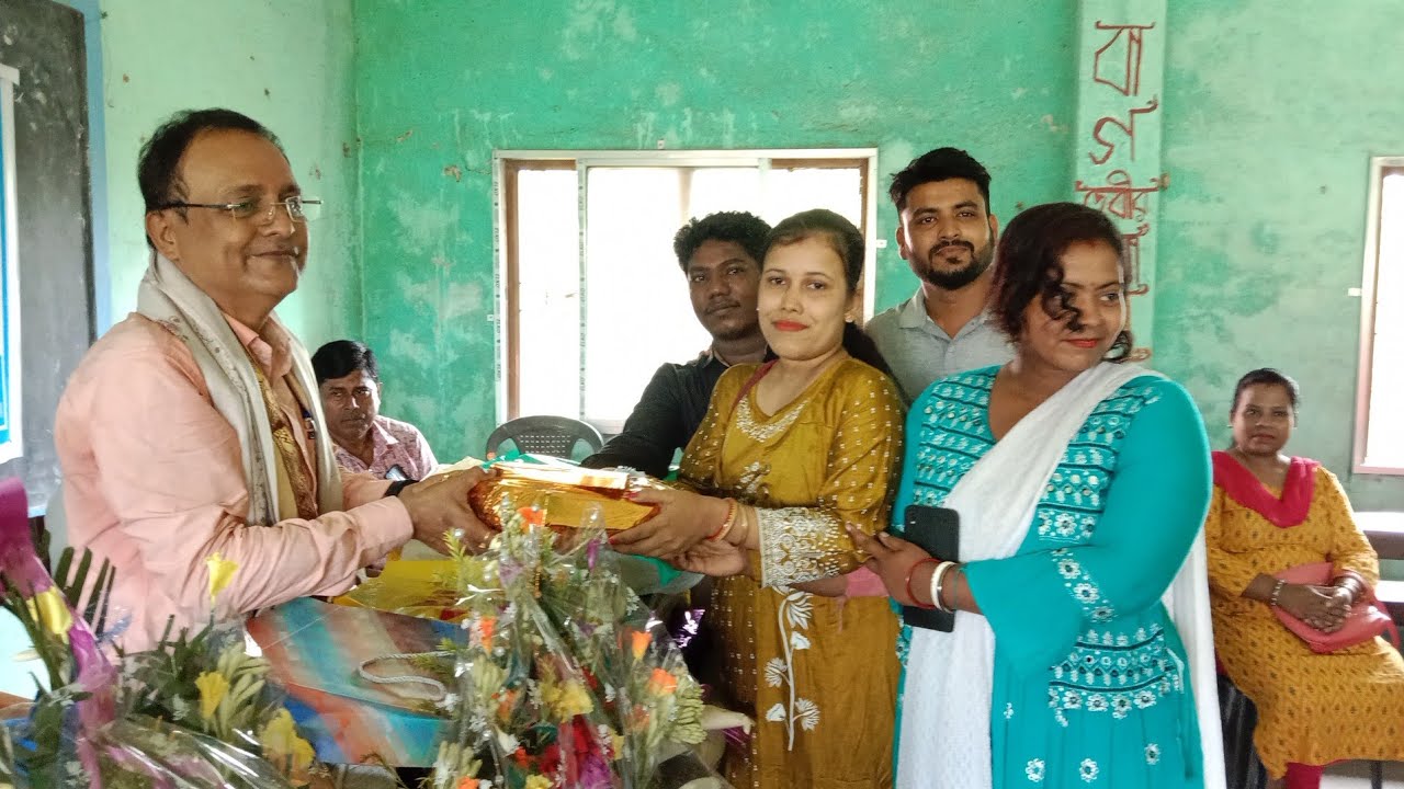 লিলুয়া চকপাড়া পূর্ব পল্লীসমাজ হাই স্কুলের প্রধান শিক্ষকের  বিদায় সংবর্ধনা অনুষ্ঠান