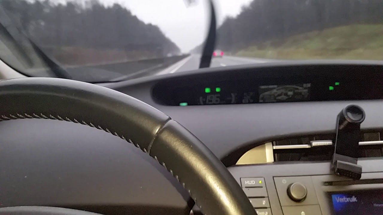 When Prius III plug-in meets unrestricted Autobahn in Germany