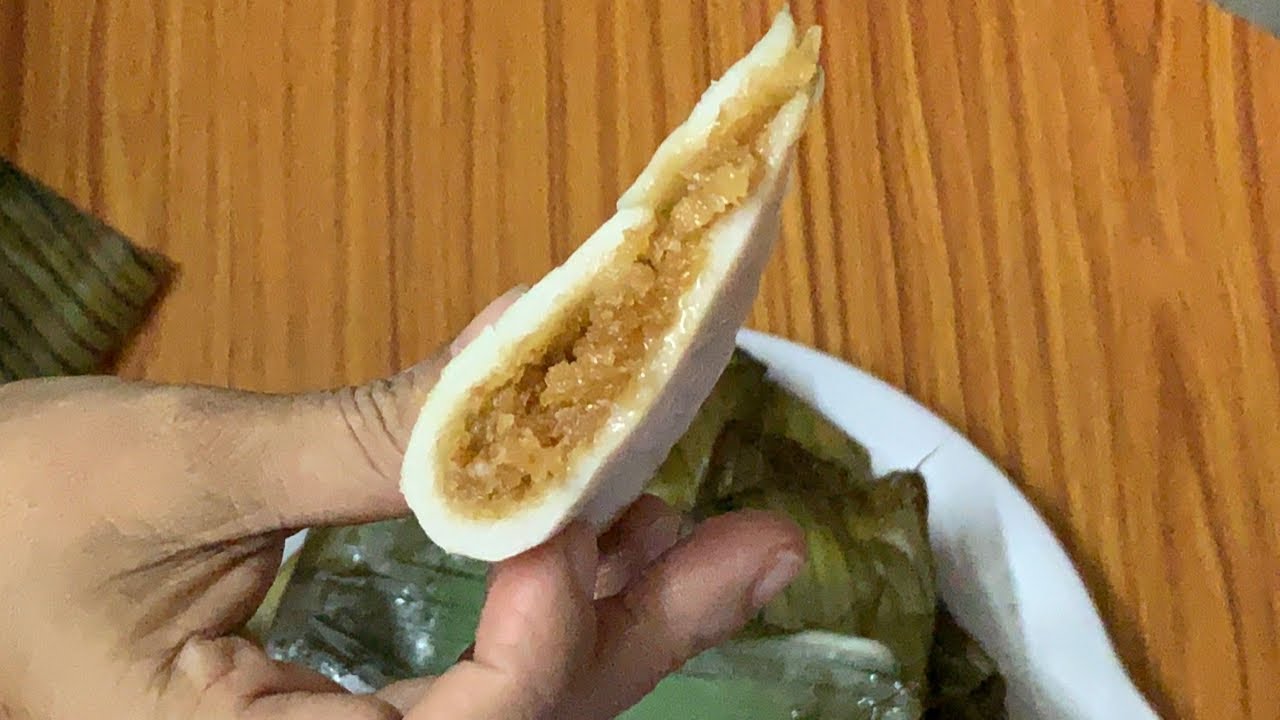 Vishu Special recipe Ela Ada || Kerala Traditional Sweet || Steamed banana leaf pancakes || 😋👌