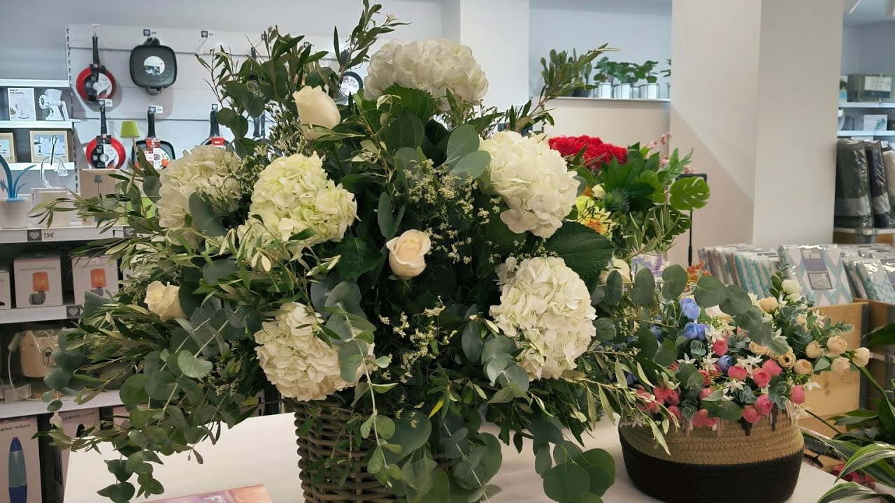 Como hacer arreglo floral  de pedida. Color blanco.