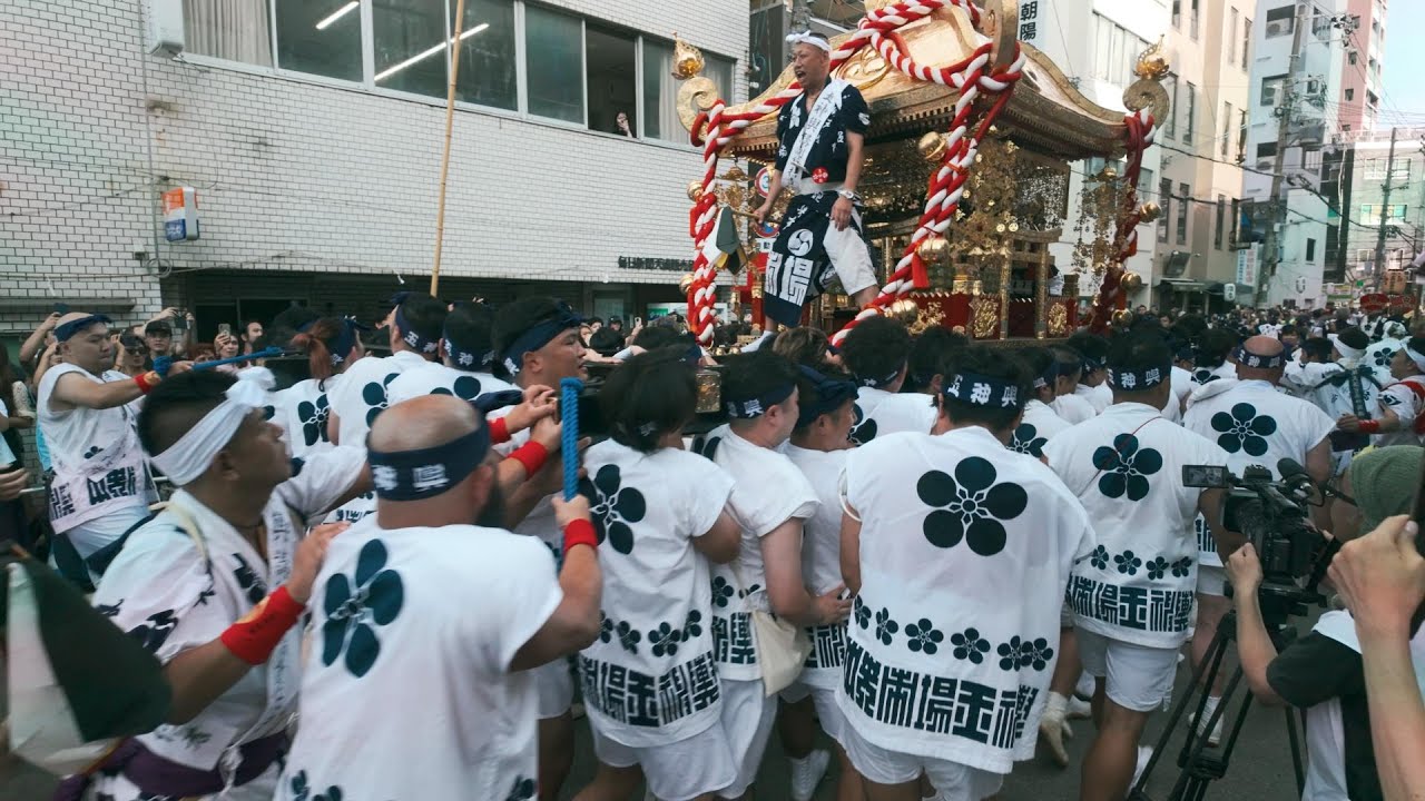 A Thousand Years of Tradition: The Splendor of Tenjin Matsuri(Cinematic4K)