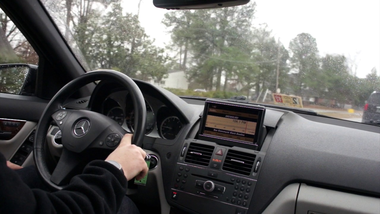 2010 Mercedes-Benz C300 Sport Test Drive