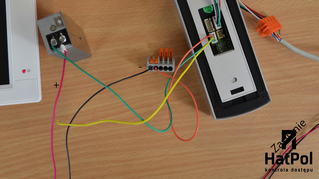 Podłączenie zamka elektryczne do domofonu Leelen przy użyciu zewnętrznego źródła zasilania
