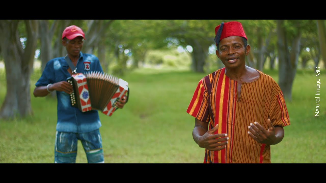 LETOMBO - Aza alainao kibo | MUSIC COULEUR TROPICAL | CLIP GASY 2022