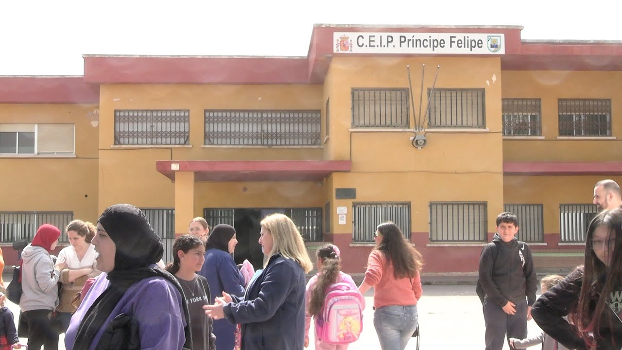 La AMPA del Príncipe Felipe protesta tras el robo: 