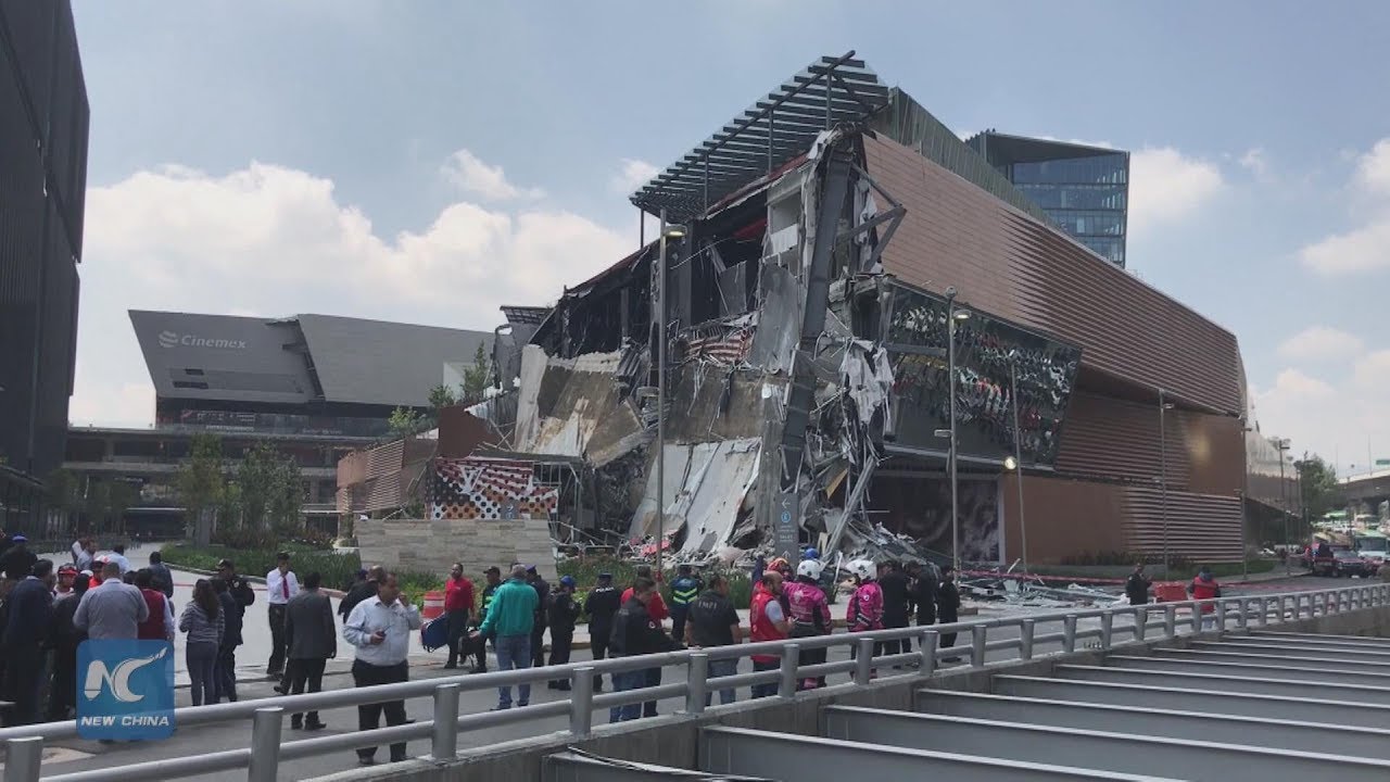 Major shopping center collapses in Mexico City