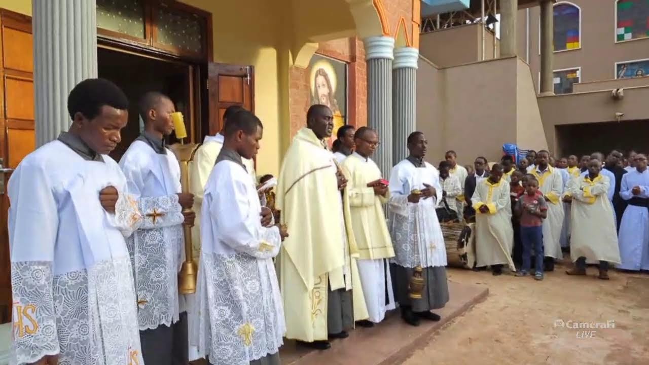 LIVE: MASIFU YA KWANZA YA SIKUKUU YA FAMILIA TAKATIFU PAROKIA YA MULUMBA KALEMBA JIMBO KUU LA SONGEA