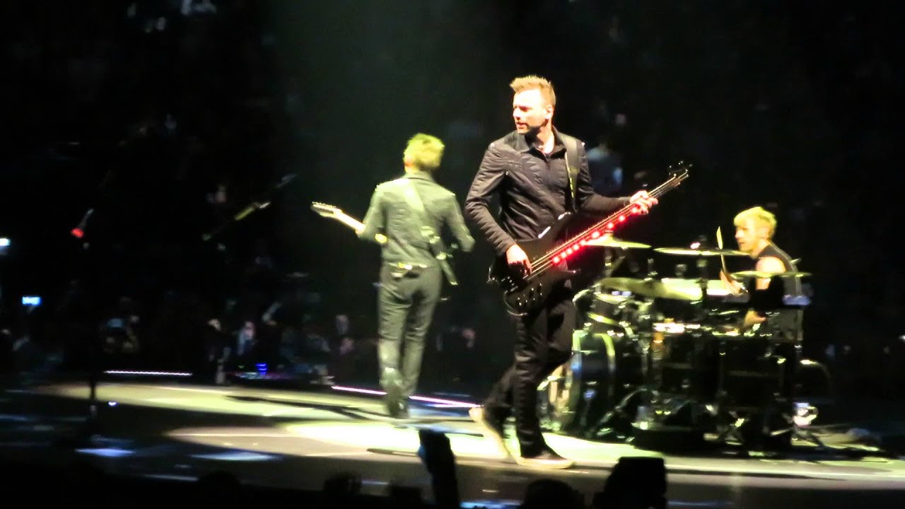 Muse - Psycho - Paris Bercy 27/02/16 -