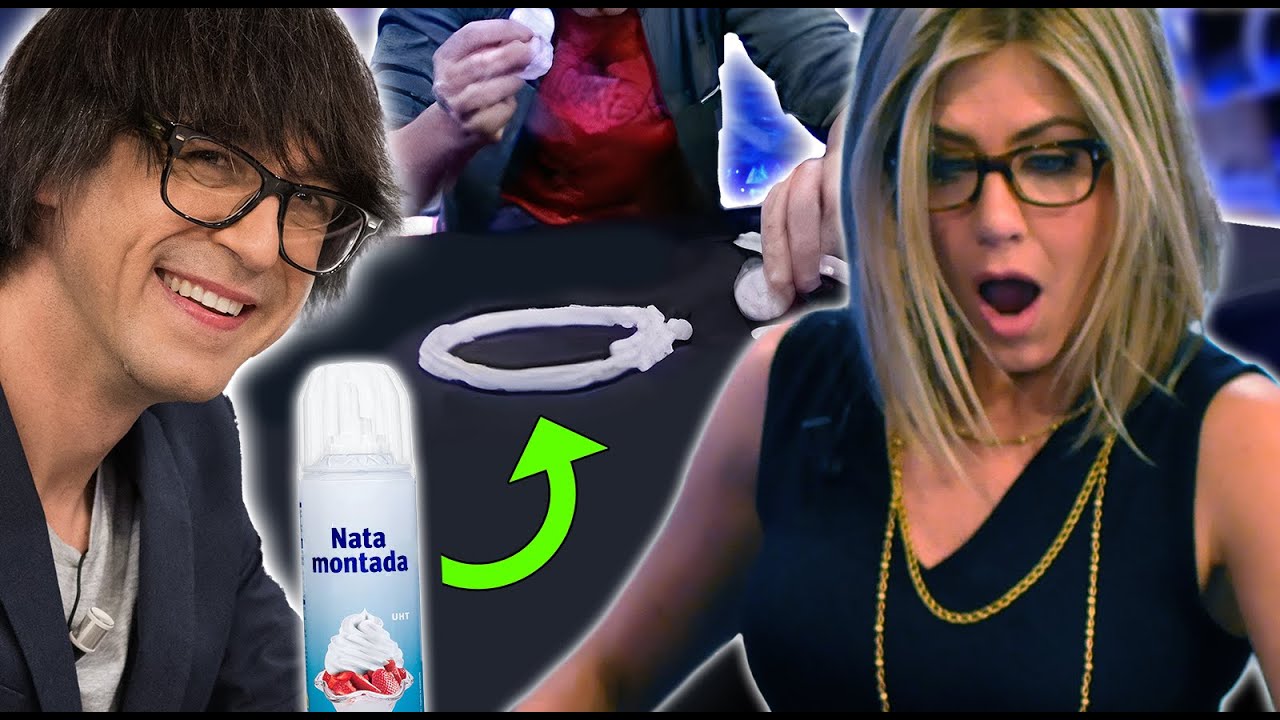 El truco con nata y monedas que le vuela la cabeza a Jennifer Aniston