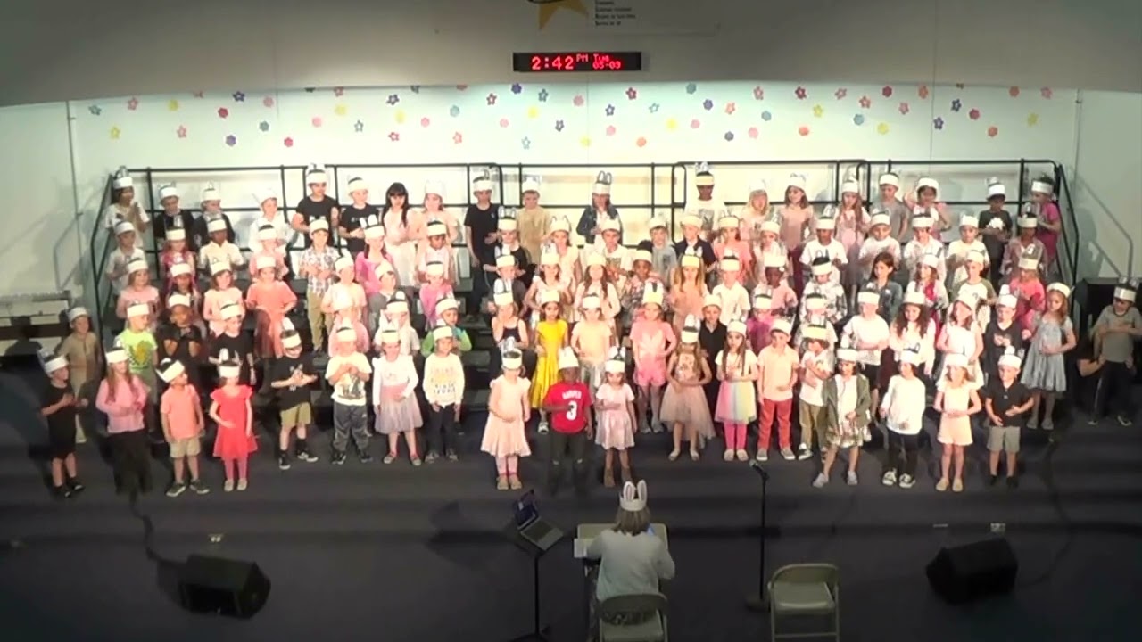 Simmons Elementary Kindergarten Concert 2023   Bunnies!