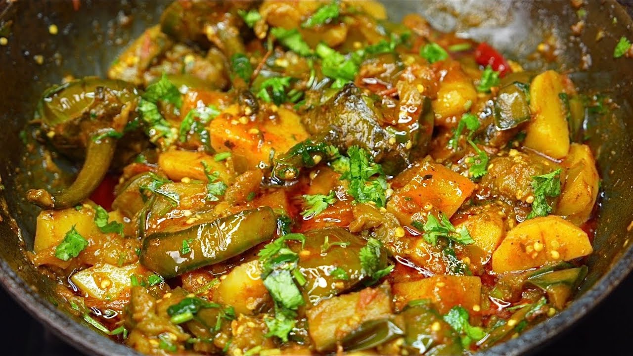 भंडारे वाली आलू बैंगन की टेस्टी चटपटी सब्जी | Aloo Baingan Ki Sabji | No Onion No Garlic Sabji