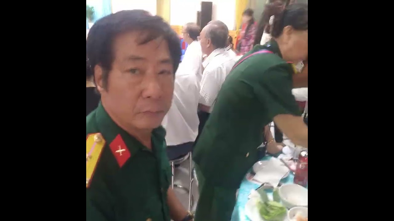 Đất nước trọn niềm vui   Trình bày: