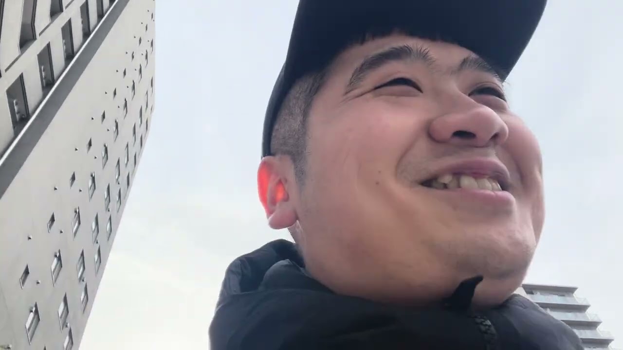 プロポーズならた様と路上対談