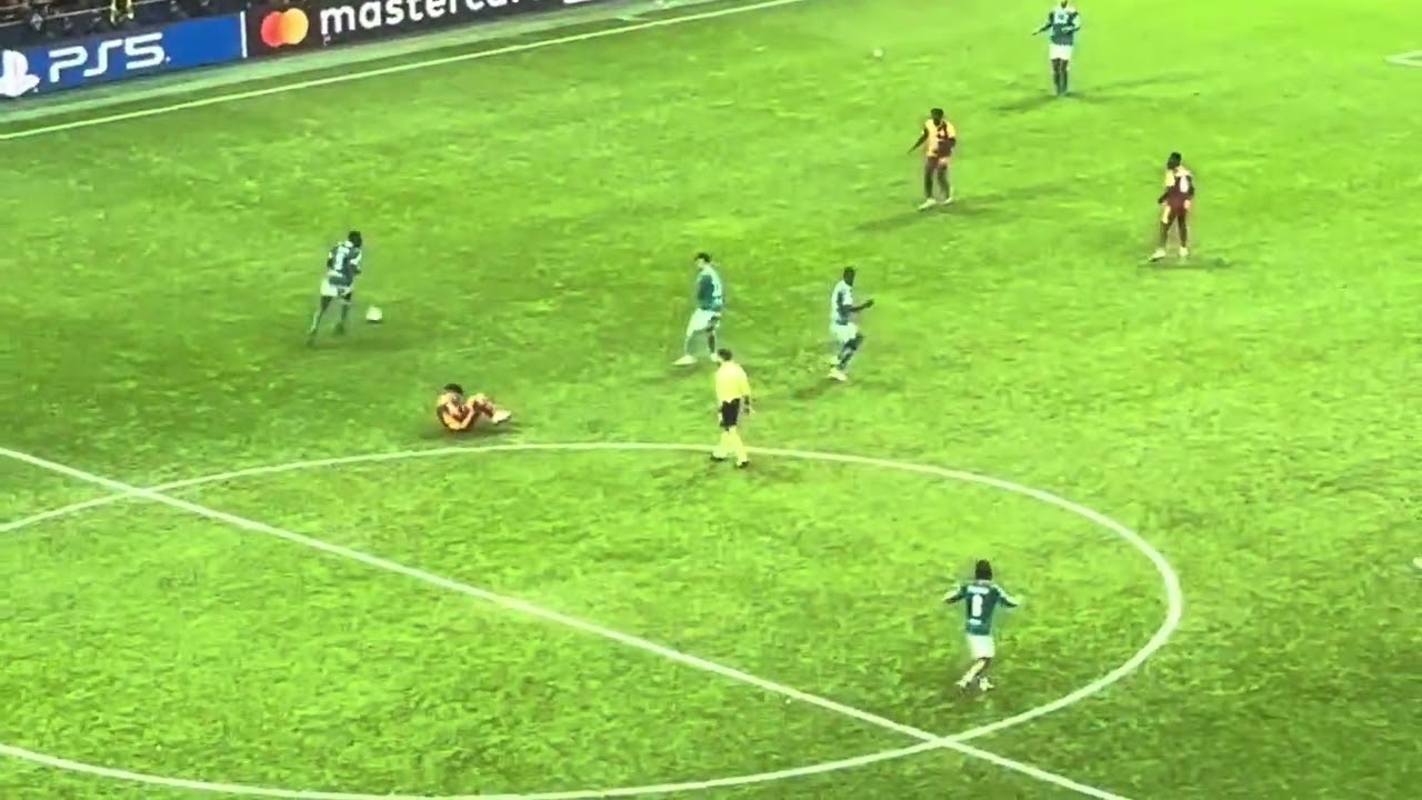 GALATASARAY-LİVERPOOL MAÇ BİTİŞ DÜDÜĞÜ VE STADIN YIKILIŞ ANI
