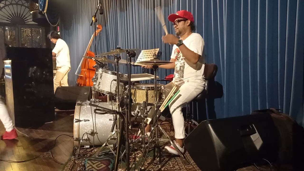 Kula Shaker - Govinda (cover)
