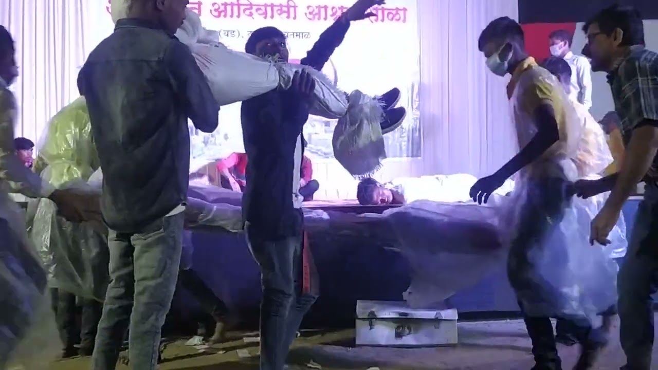 आदिवासी आश्रम शाळा धानोरा सांस्कृतिक कार्यक्रम 😍✌कोरोना वर आधारित मुख्यनाठ्य