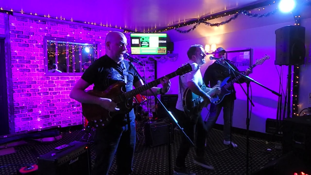 ELYSIUM 1   SHAKEYS SESSIONS AT THE BLACK BULL 20TH DEC 2025