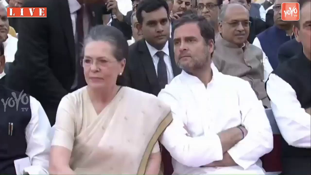 Rahul Gandhi And Sonia Gandhi Entering PM Modi Oath Taking Ceremony 2019 | YOYO TV Kannada