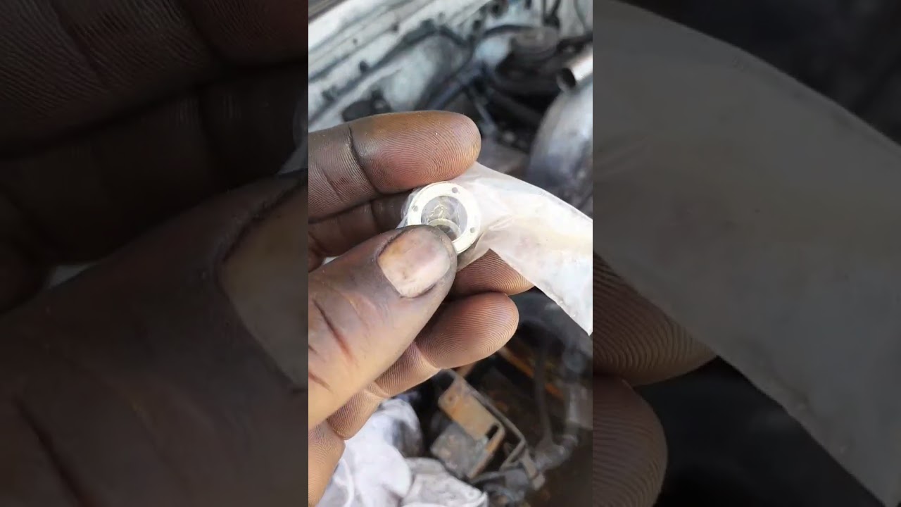 Nissan TD27 leaking compression through the diesel injector .