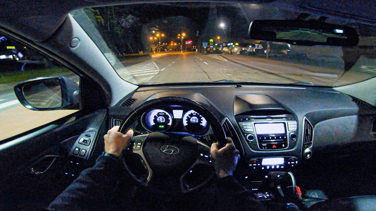 Hyundai ix35 2.0 CRDi - Night POV Test Drive