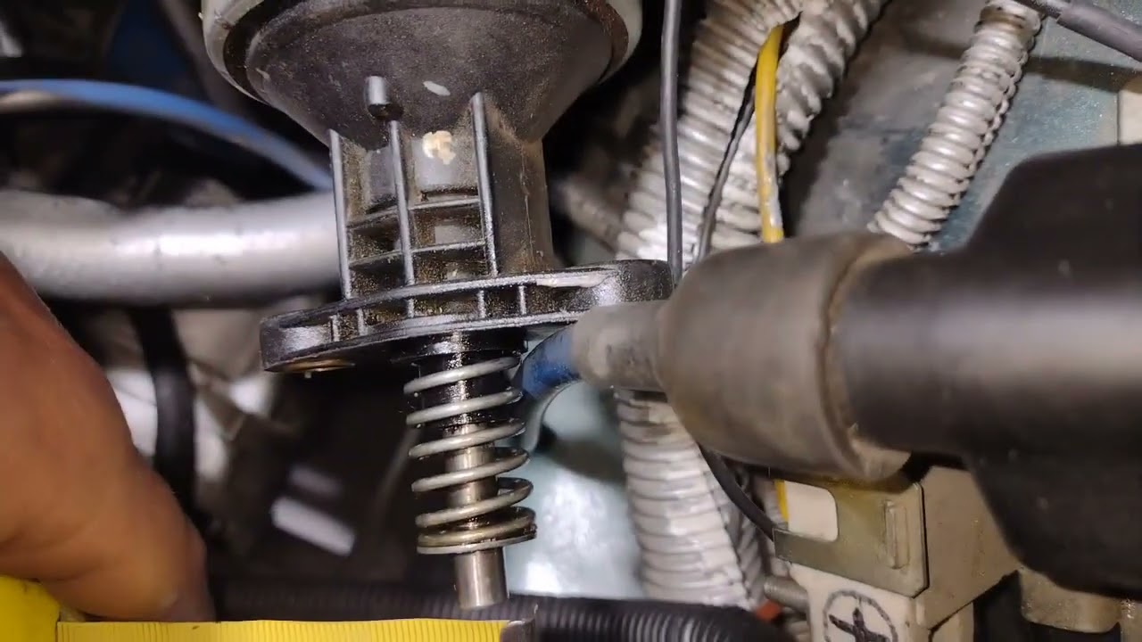 medida del vástago de la bomba de gasolina del Chevette