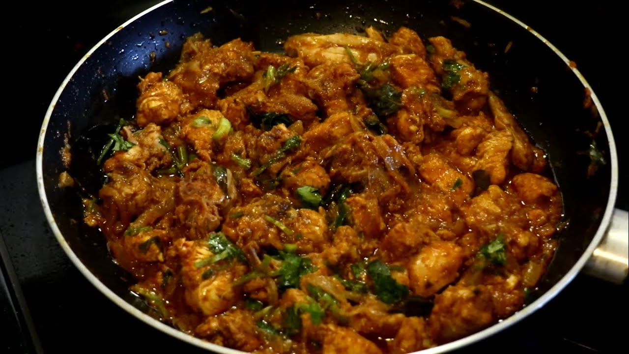 MALAYSIAN STYLE CHICKEN VARUVAL