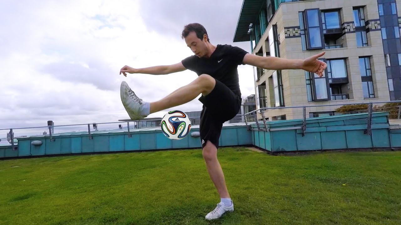 Amazing Football Freestyle in Dublin City: Dara Coyne