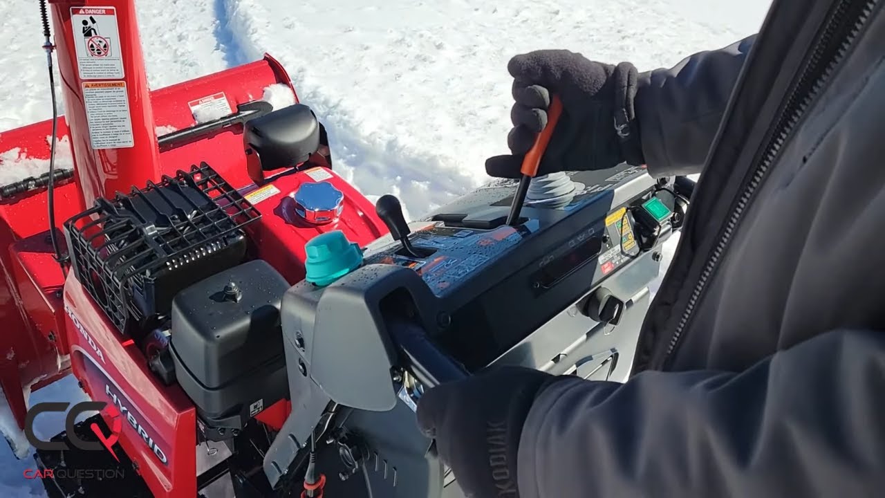 Honda HSM1336 Snow Blower : how to move when the engine won't start!