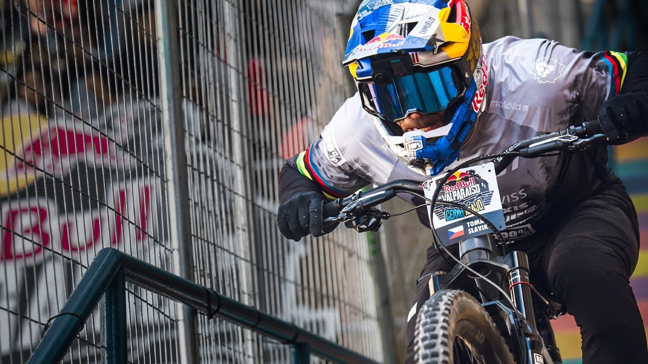 Descenso urbano extremo, EN VIVO desde Chile | Red Bull Valparaíso Cerro Abajo 2026