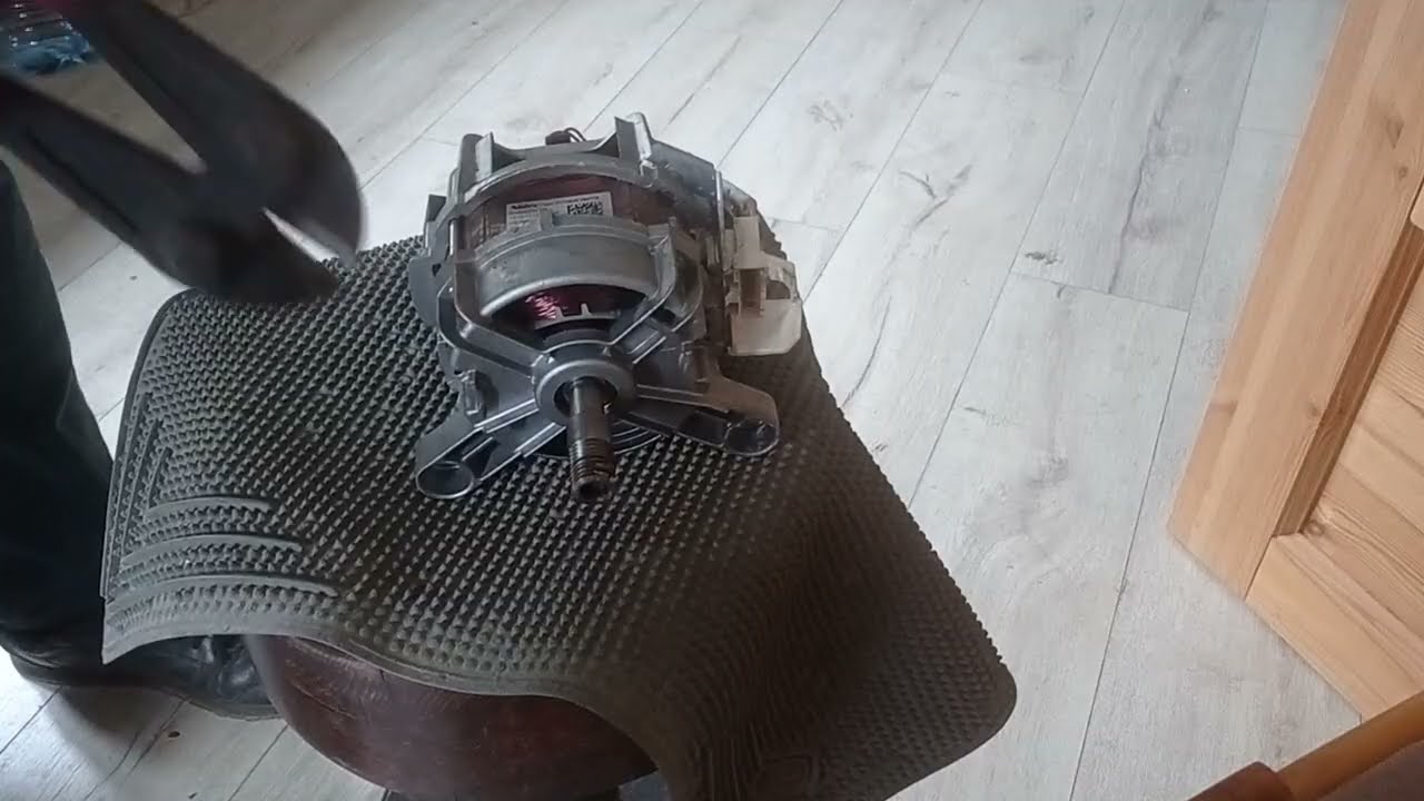 Silnik z pralki oddaje miedź aluminium stal