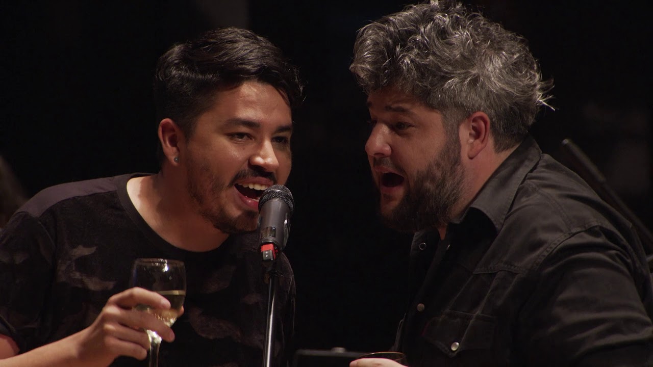 Brindo - Las Voces del Vino