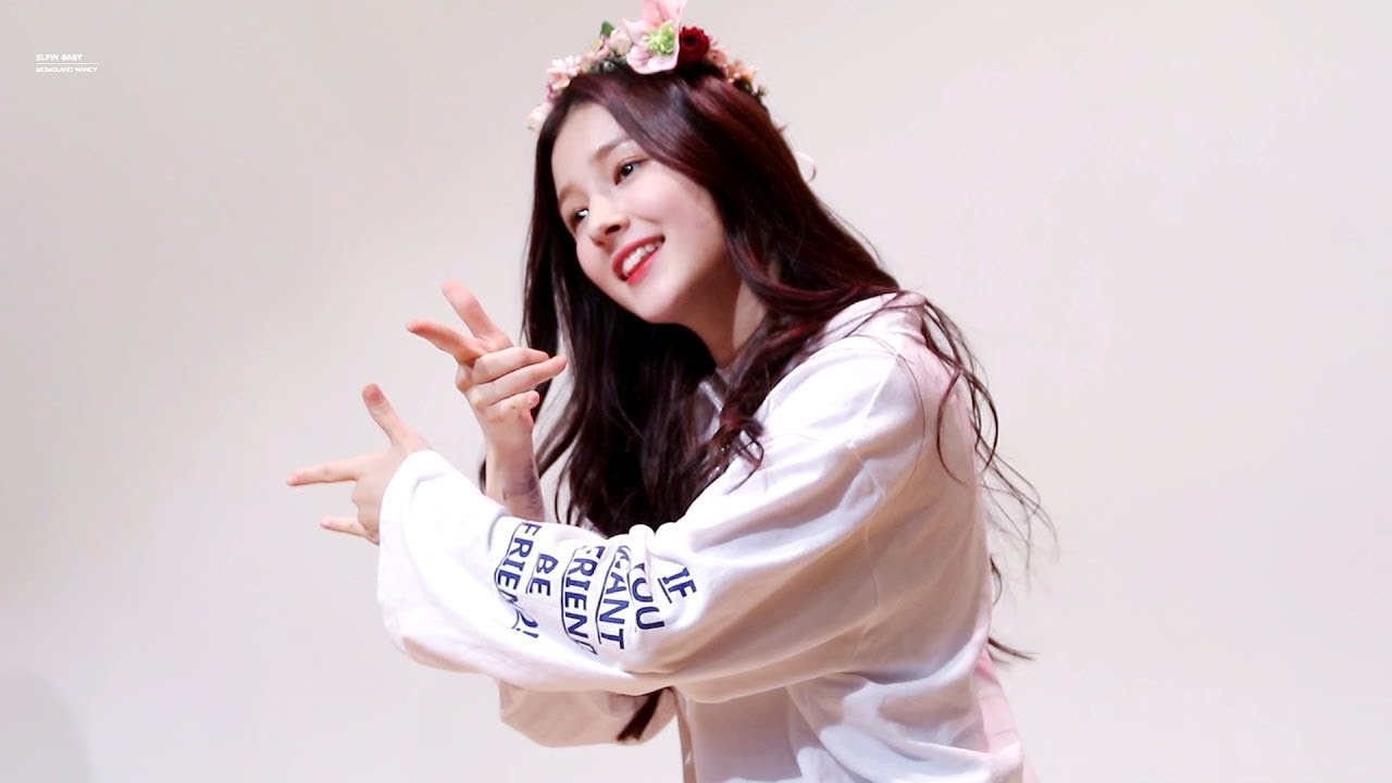 NANCY MOMOLAND | FUNNY MOMENTS & CRAZY #1
