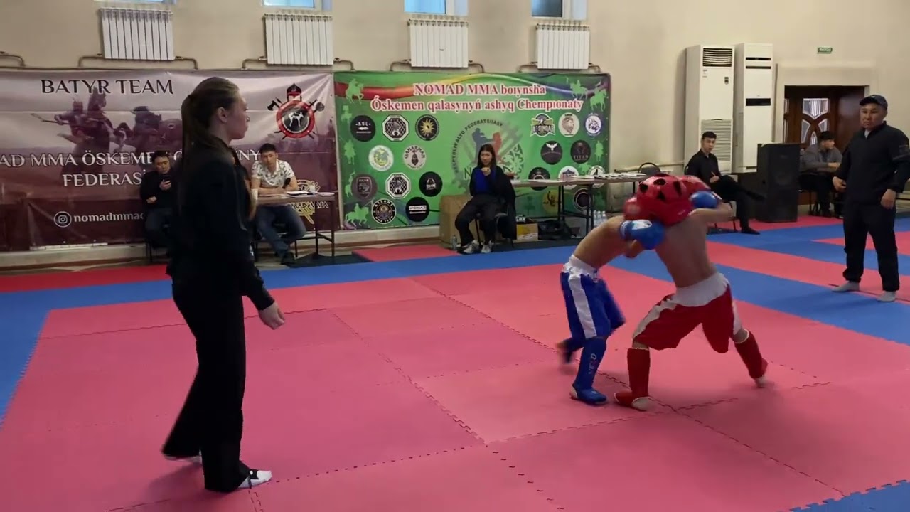 Ермеков Али (красный)Чемпионат ВКО по NOMAD MMA 20.04.2025 г  Усть-Каменогорск