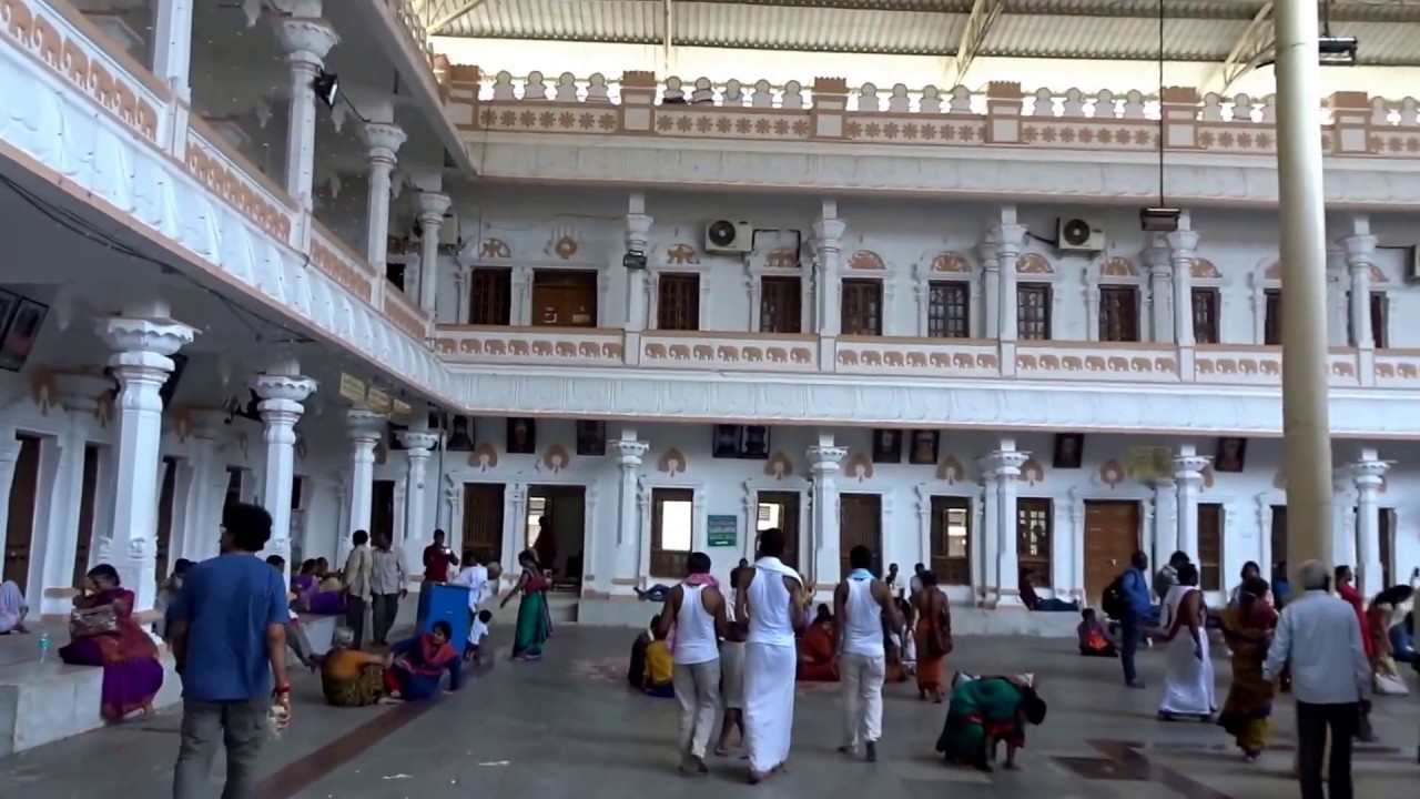 mantralay Sri Raghavendra Swamy garbhagudi