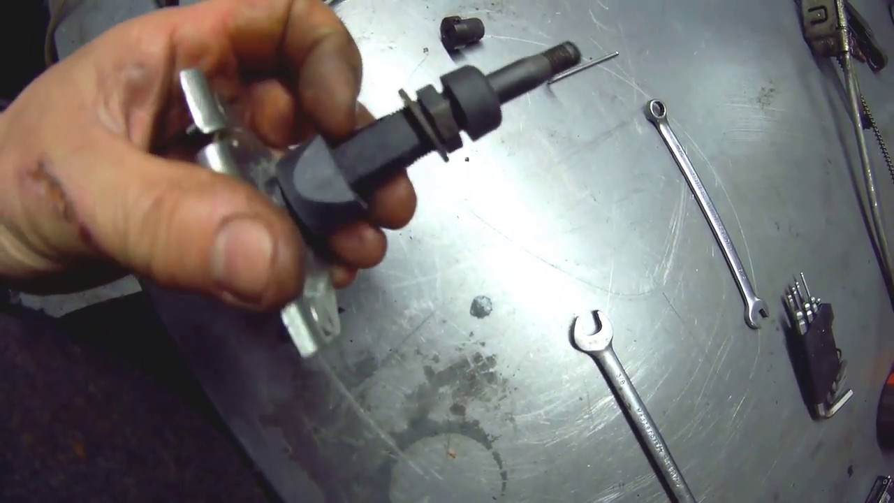 Land Rover Defender /  Series wipers – description, faults and fixes