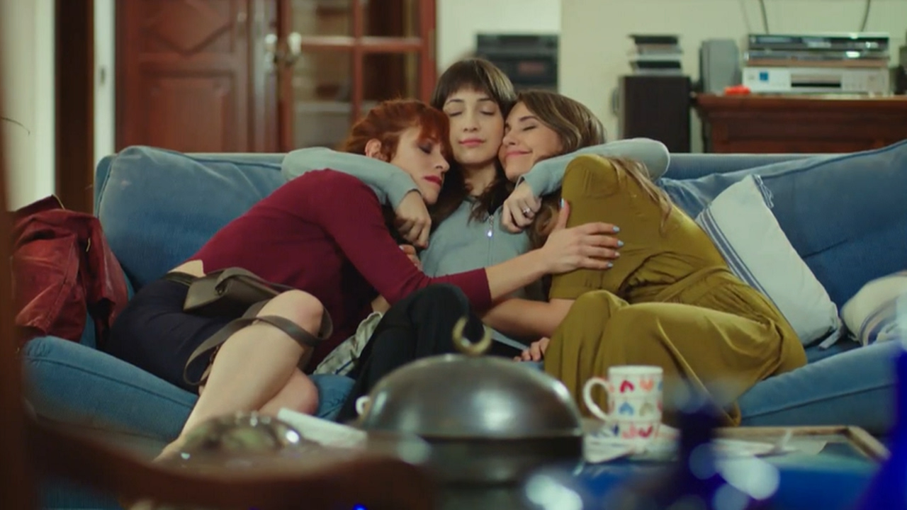 sista gücü | run the world (girls)