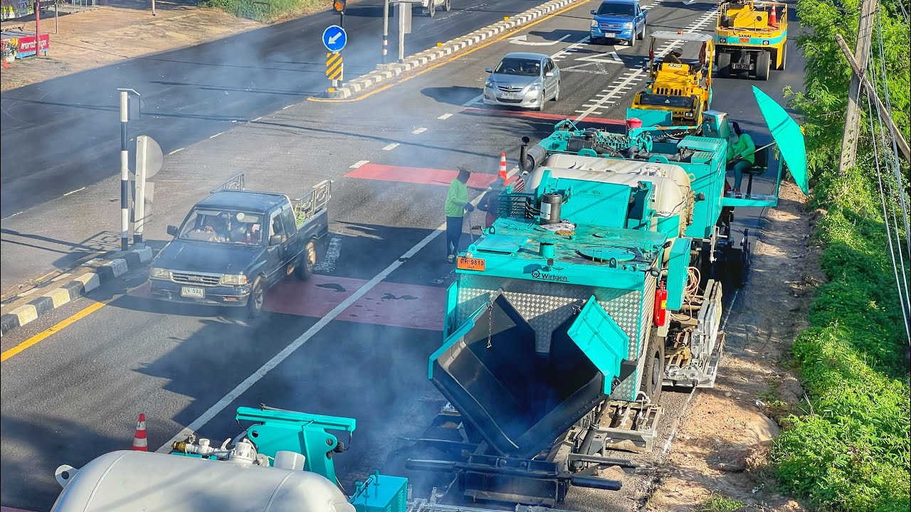 งานแรกของเจ้า(รถฮอตรีไซคลิ่ง)มาดูการทำงานHot recycling WIRTGEN REMIXER 4500
