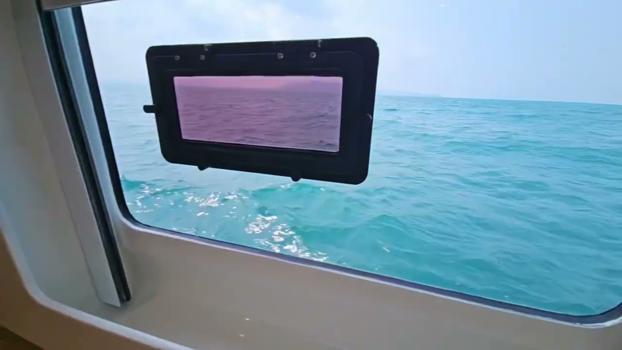 Step Aboard The Stunning Island Spirit 525e Sailing Catamaran | Luxurious Hybrid-Electric Yachting