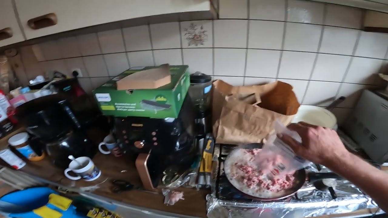 Maandag 10-10-2022 Hoe Ik Mijn Bruine Bonen Roerbak Schotel KlaarMaak.