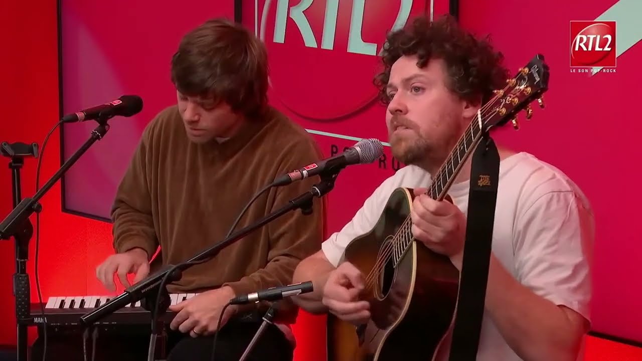 Metronomy e Waxx - The Bay (Ac&uacute;stico)