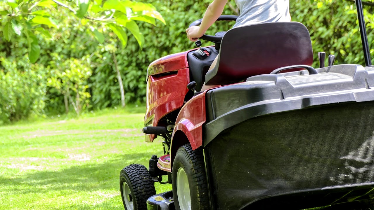 Relaxing Ambient Soundscape - Small Farm - Sprinklers - Lawn Tractor - Planes Overhead - Layered