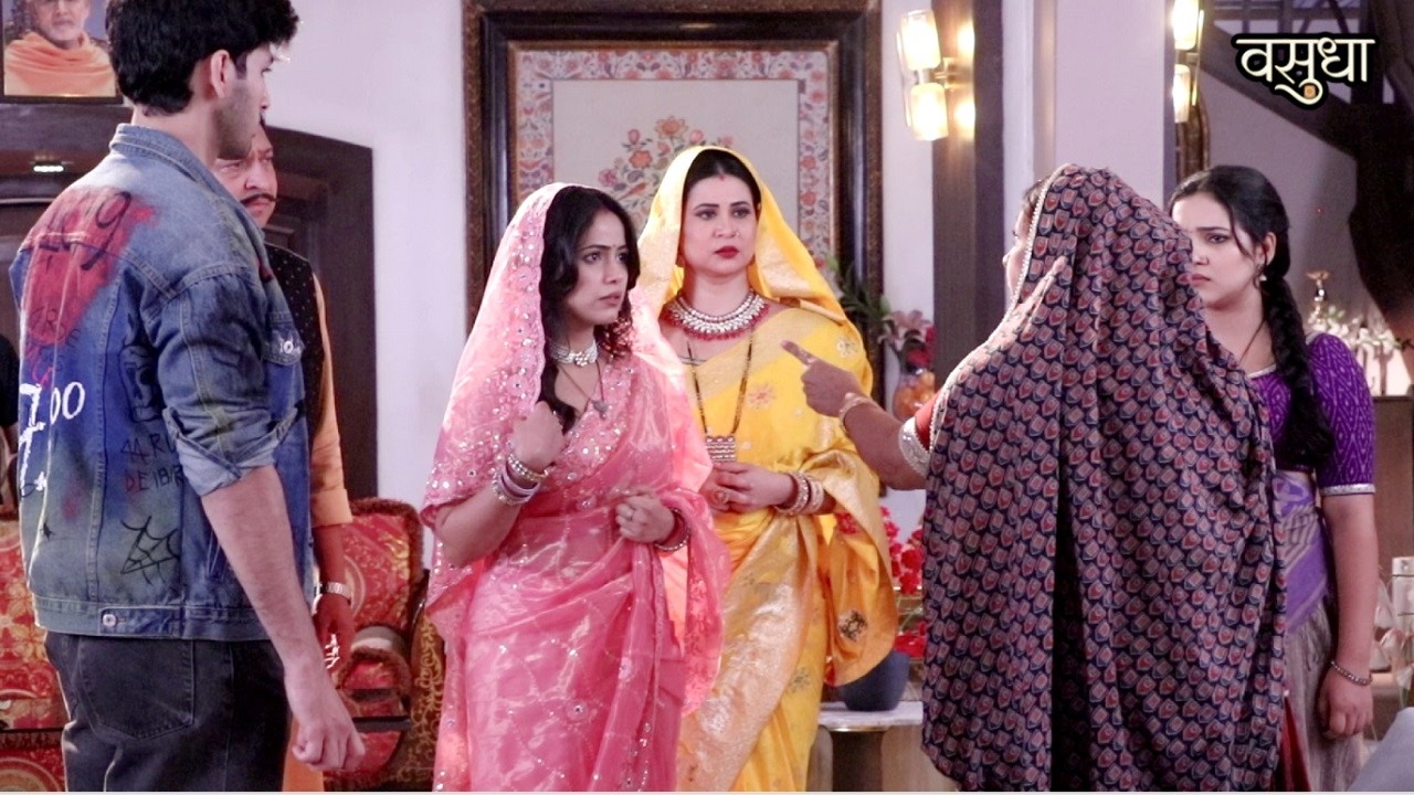 Vasudha Serial Today Episode - Santosh Angry & Shocked To Find Out Divya Is Suraj Singh Daughter