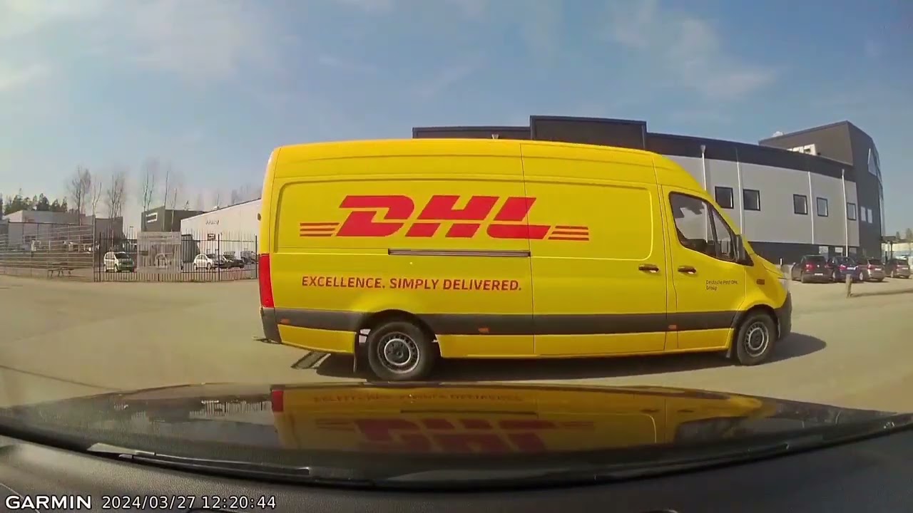 Bad road users caught on dashcam in Sweden, Växjö Part-8