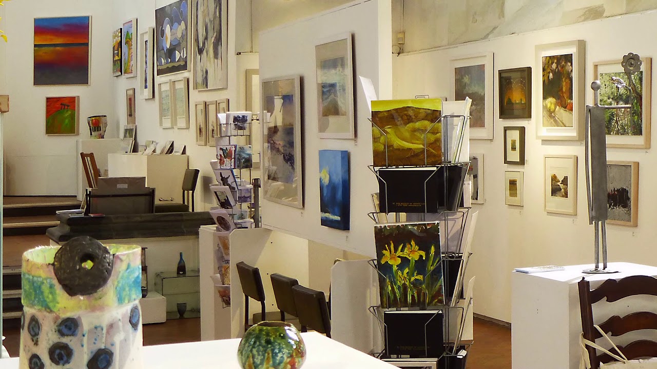 ST IVES SOCIETY OF ARTISTS PART 2 - THE MARINERS GALLERY.