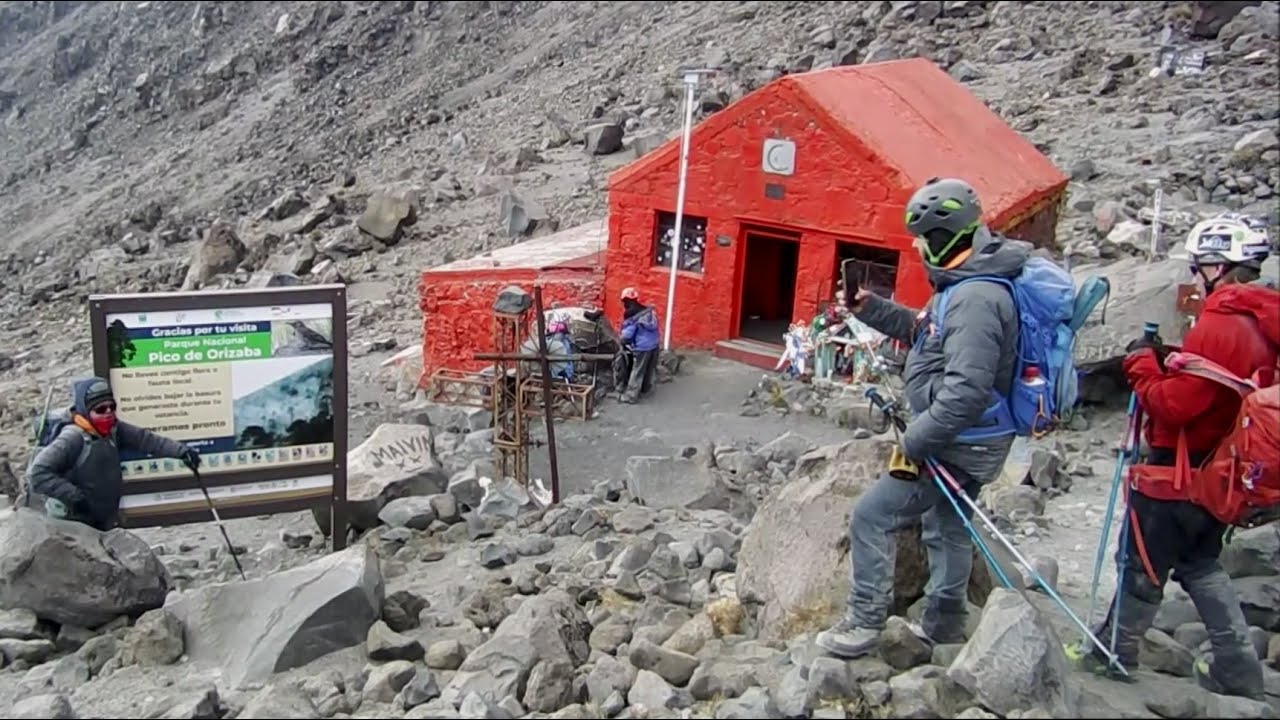 PICO DE ORIZABA - GRUPO REGRESA del CUMBRE al REFUGIO FAUSTO GONZALEZ al ESTACIONAMIENTO